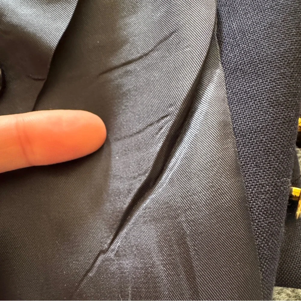 Vintage Burberrys Navy Wool Blazer Gold Buttons Saks USA Sport Coat 44R